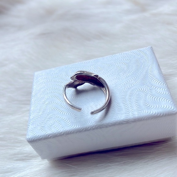 Sterling silver dolphin, toe ring - Picture 3 of 4